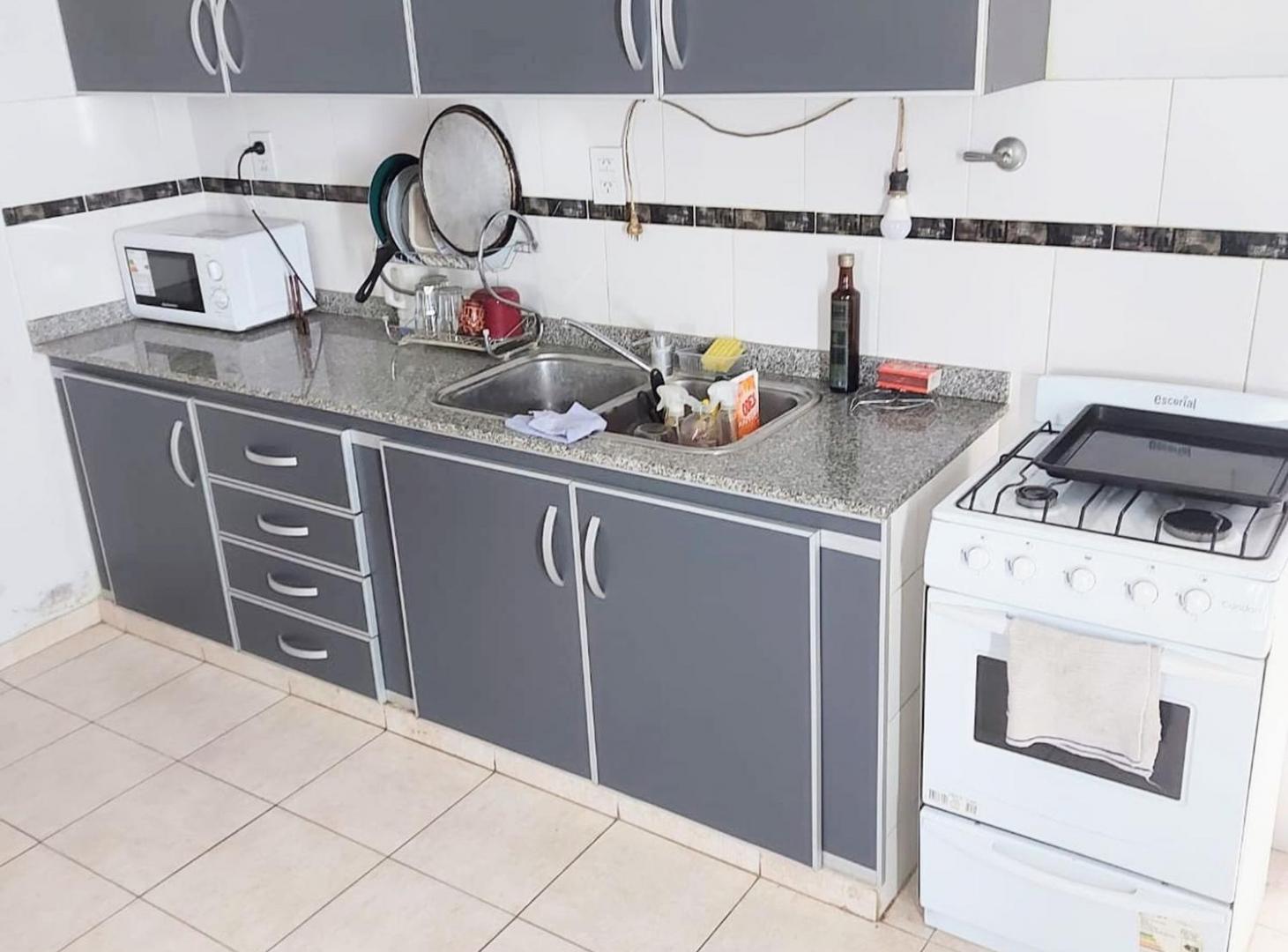 Foto de VENTA LOTE CON 2 CASAS Y PATIO, BERAZATEGUI, imagen 3