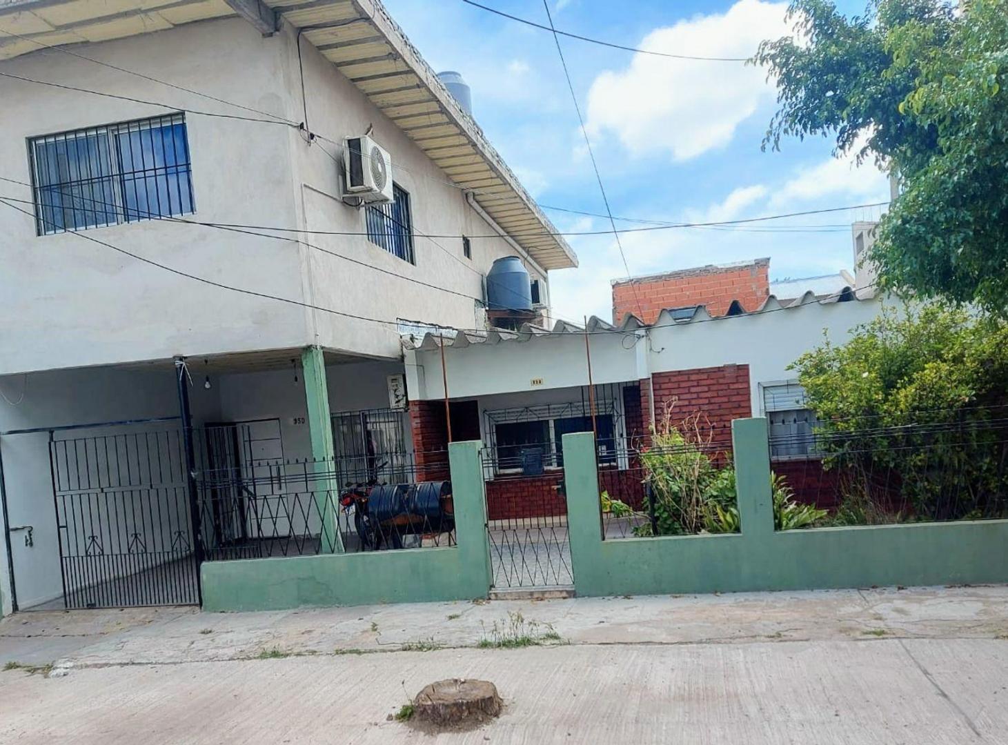 Foto de VENTA LOTE CON 2 CASAS Y PATIO, BERAZATEGUI, imagen 2