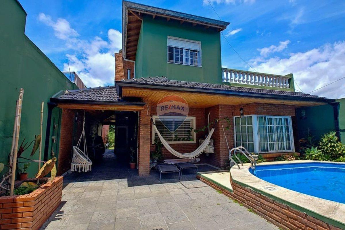 Foto de VENTA CASA 4 AMB C/PILETA Y LOCAL QUILMES OESTE, imagen 4