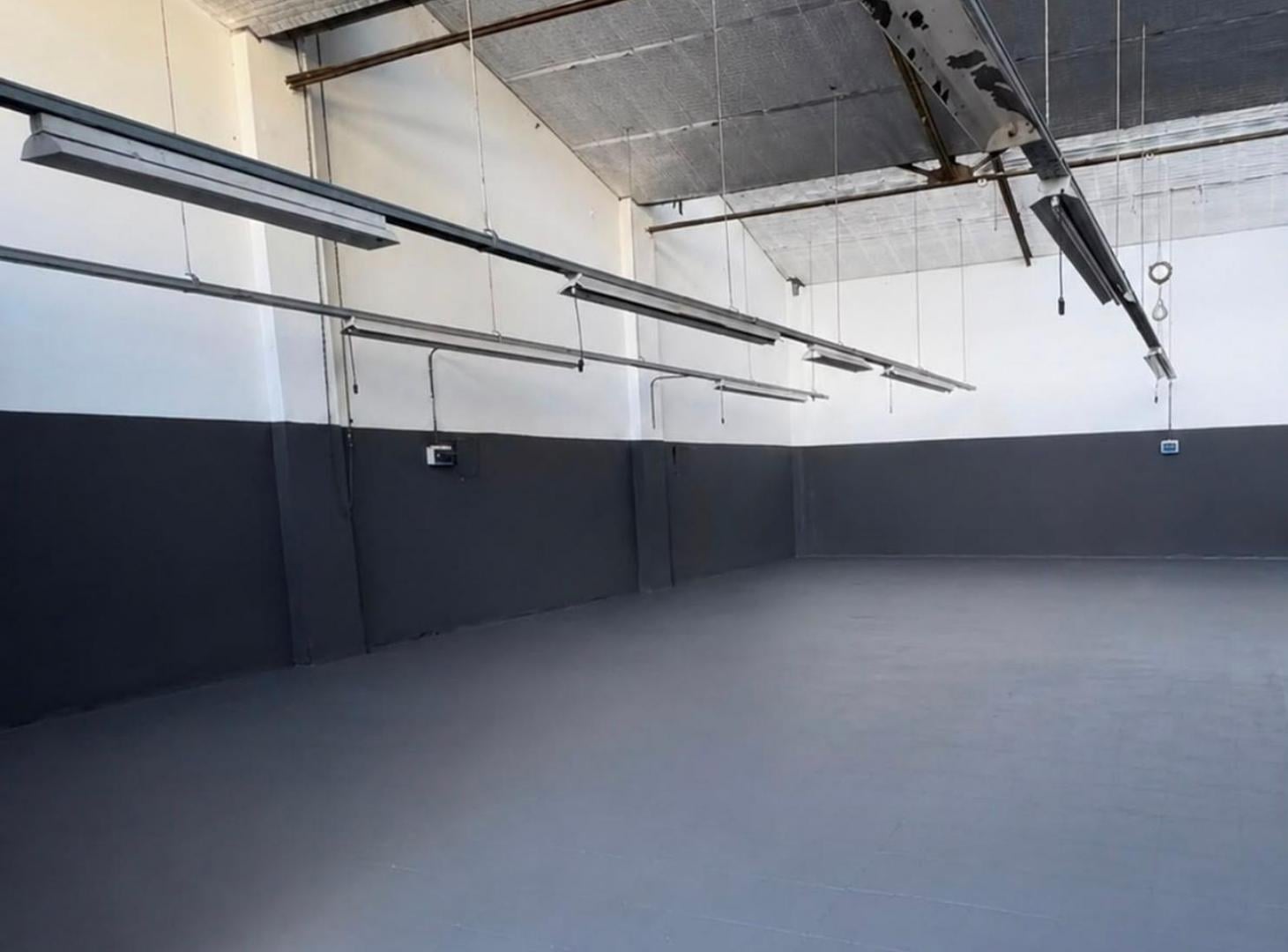 Foto de ALQUILER GALPON - DEPOSITO 250 M2 BERNAL ESTE, imagen 4