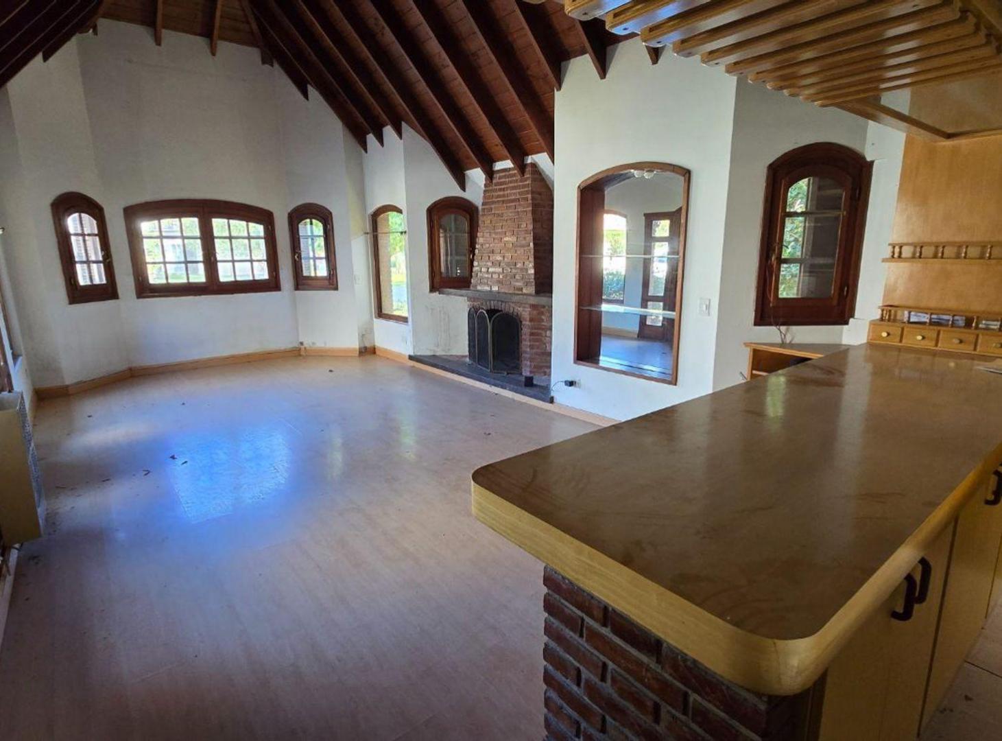 Foto de VENTA CASA 4 AMB BARRIO EL CARMEN HUDSON, imagen 3