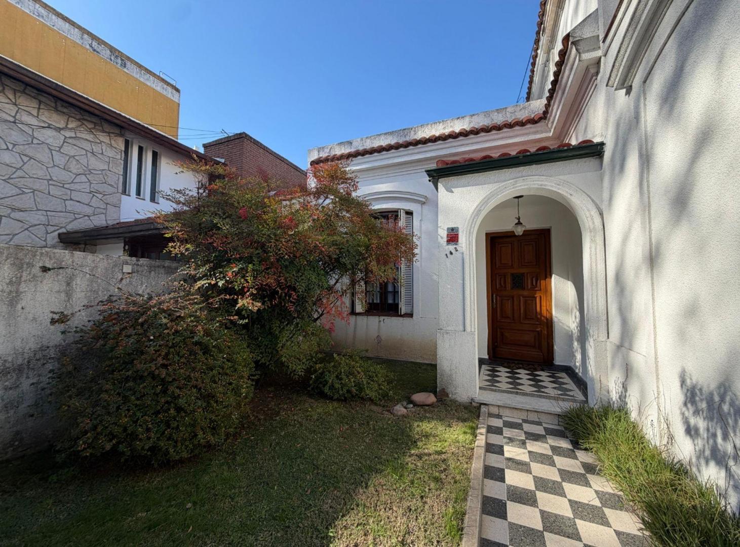 Foto de Venta Casa 4 amb con cochera en Bernal Centro., imagen 2