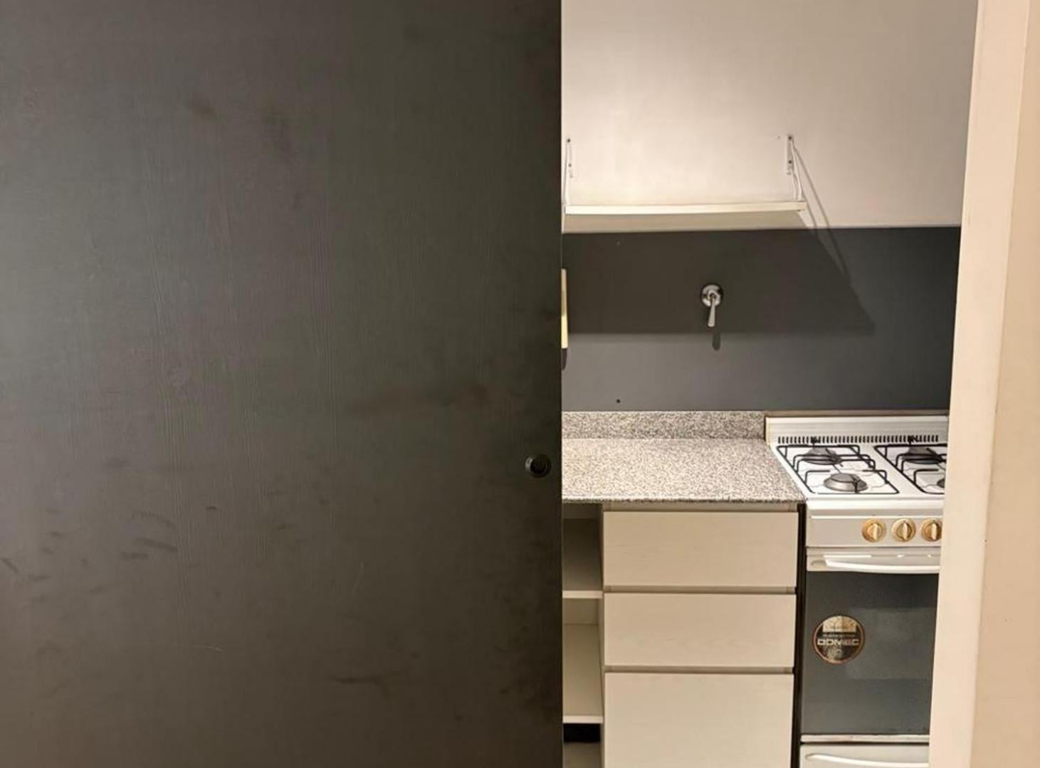 Foto de DEPARTAMENTO 2 AMB ALQUILER COCHERA PALERMO, imagen 3