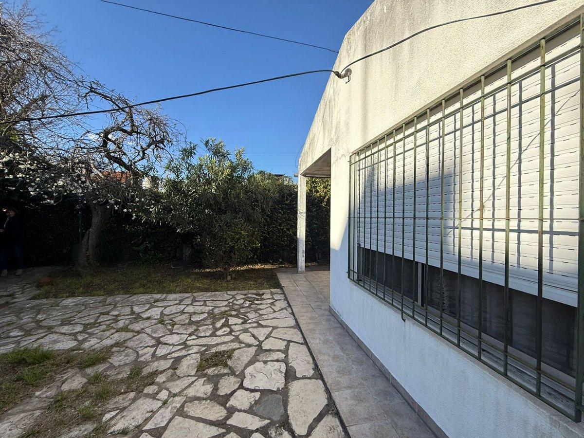 Foto de VENTA CASA 3 AMBIENTES EN BERNAL OESTE, imagen 5