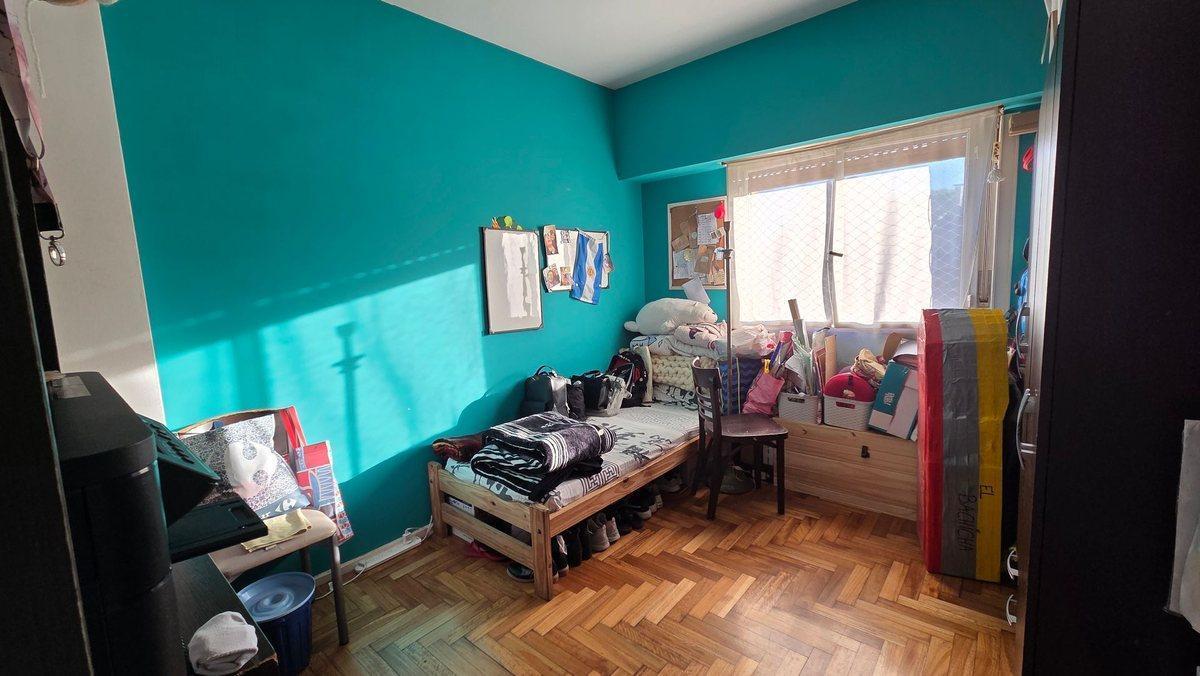 Foto de VENTA DPTO 4 AMBIENTES COCHERA QUILMES, imagen 2