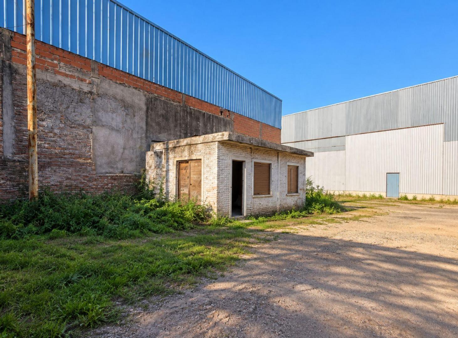 Foto de ALQUILER GALPÓN - DEPÓSITO COMERCIAL BERAZATEGUI, imagen 4