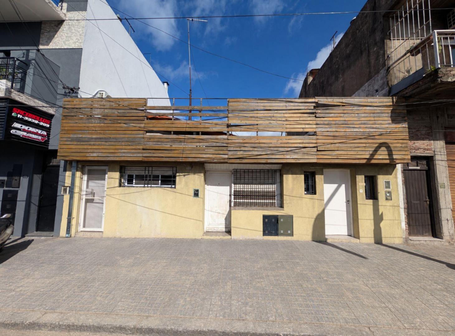 Foto de VENTA PH 2 AMB QUILMES | AL FRENTE | SIN EXPENSAS, imagen 4