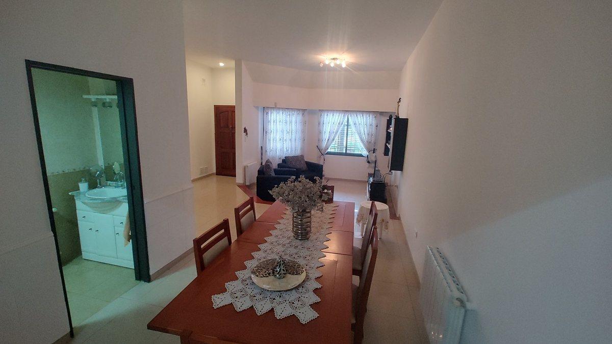 Foto de VENTA CASA CHALET 4 AMB SARANDI, imagen 5