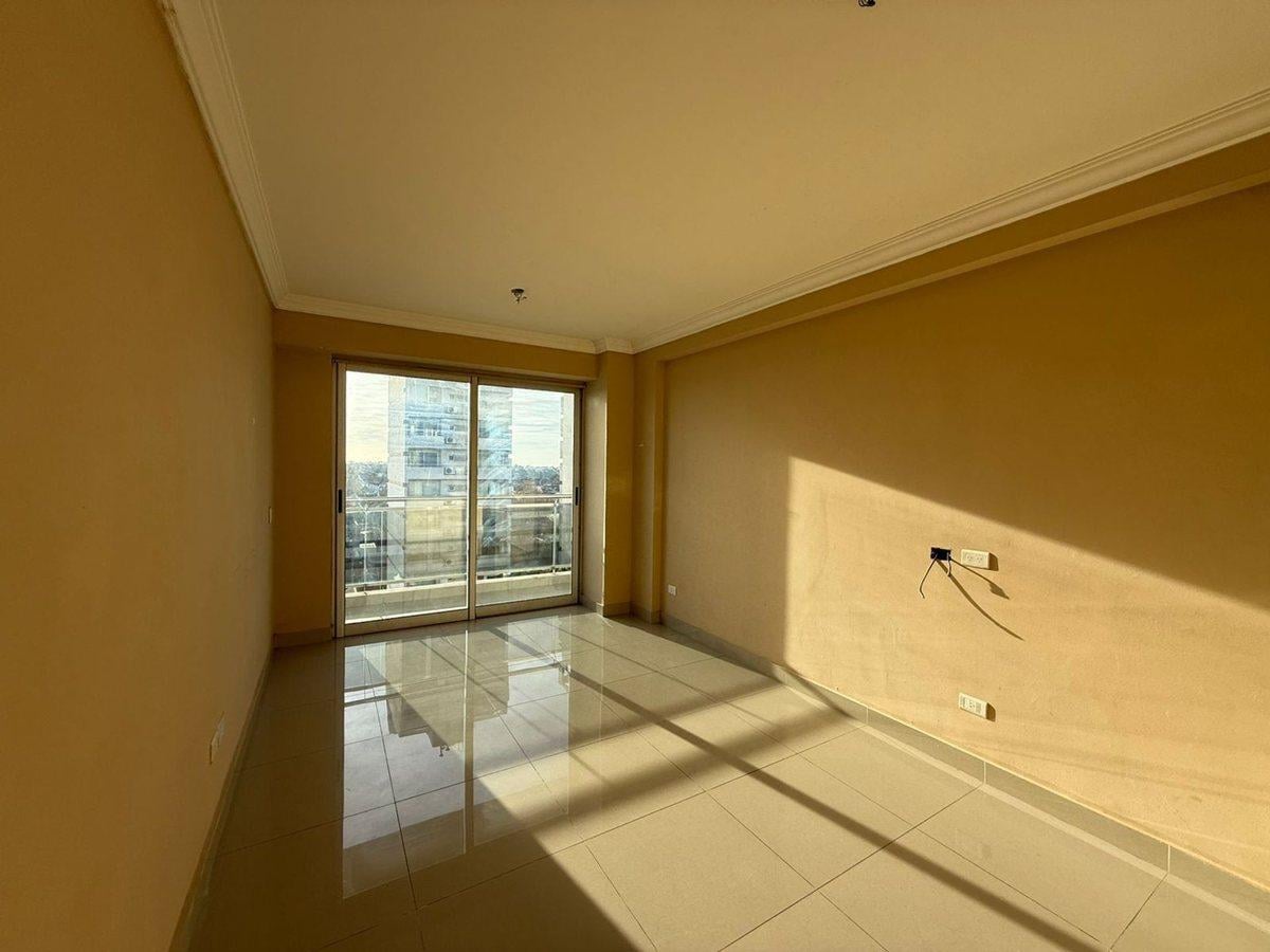 Foto de VENTA DEPARTAMENTO 2 AMBIENTES CON COCHERA, imagen 2