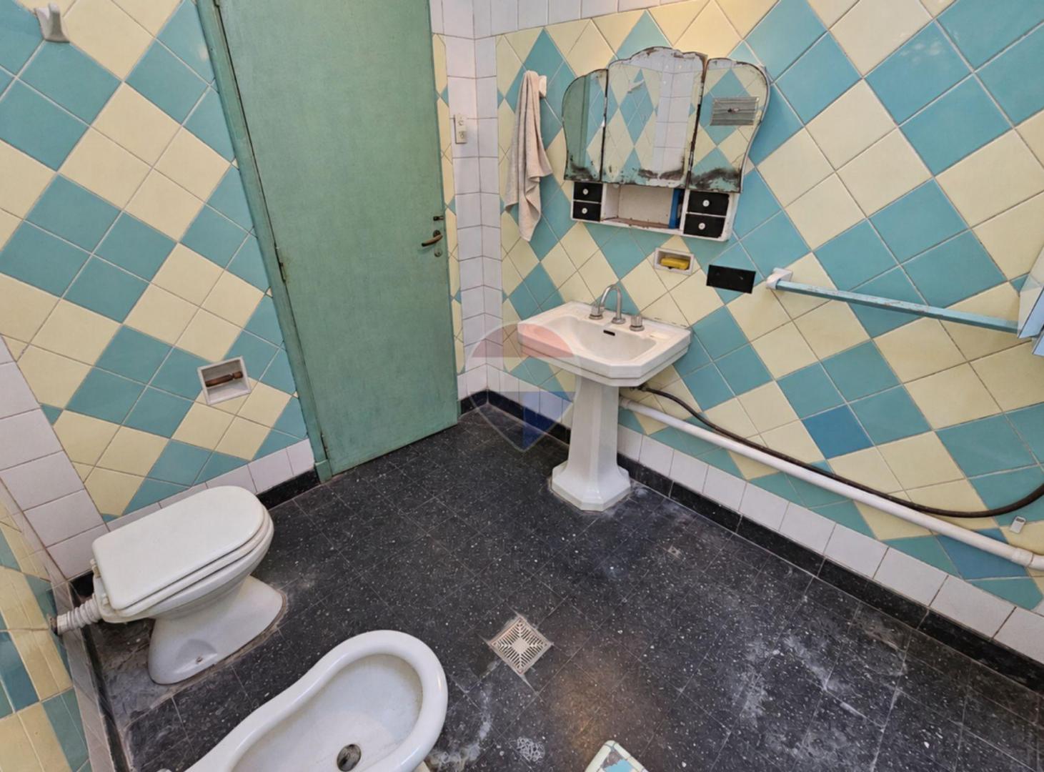 Foto de VENTA CASA 5 AMBIENTES CON PATIO - BERAZATEGUI, imagen 4