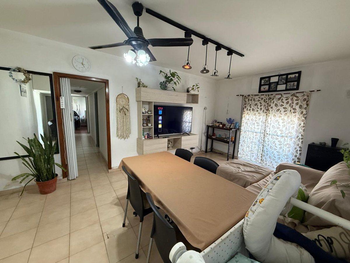 Foto de Alquiler - Departamento 4 ambientes en con Balcón, imagen 1