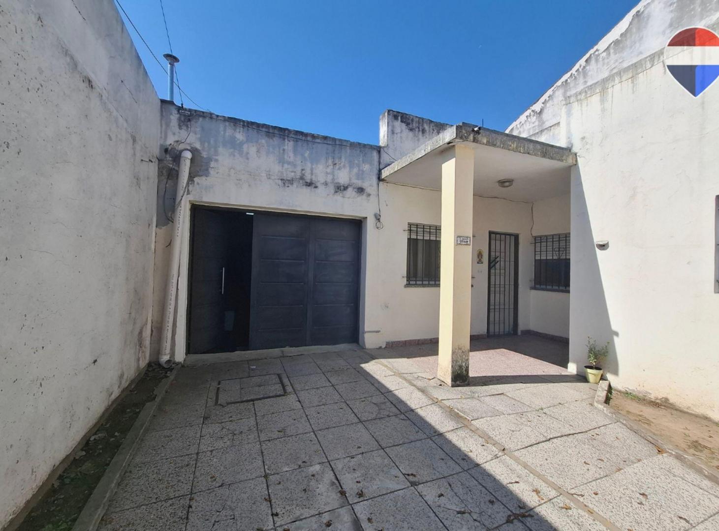 Foto de CASA EN VENTA 4 AMBIENTES JV González 2600 QUILMES, imagen 1