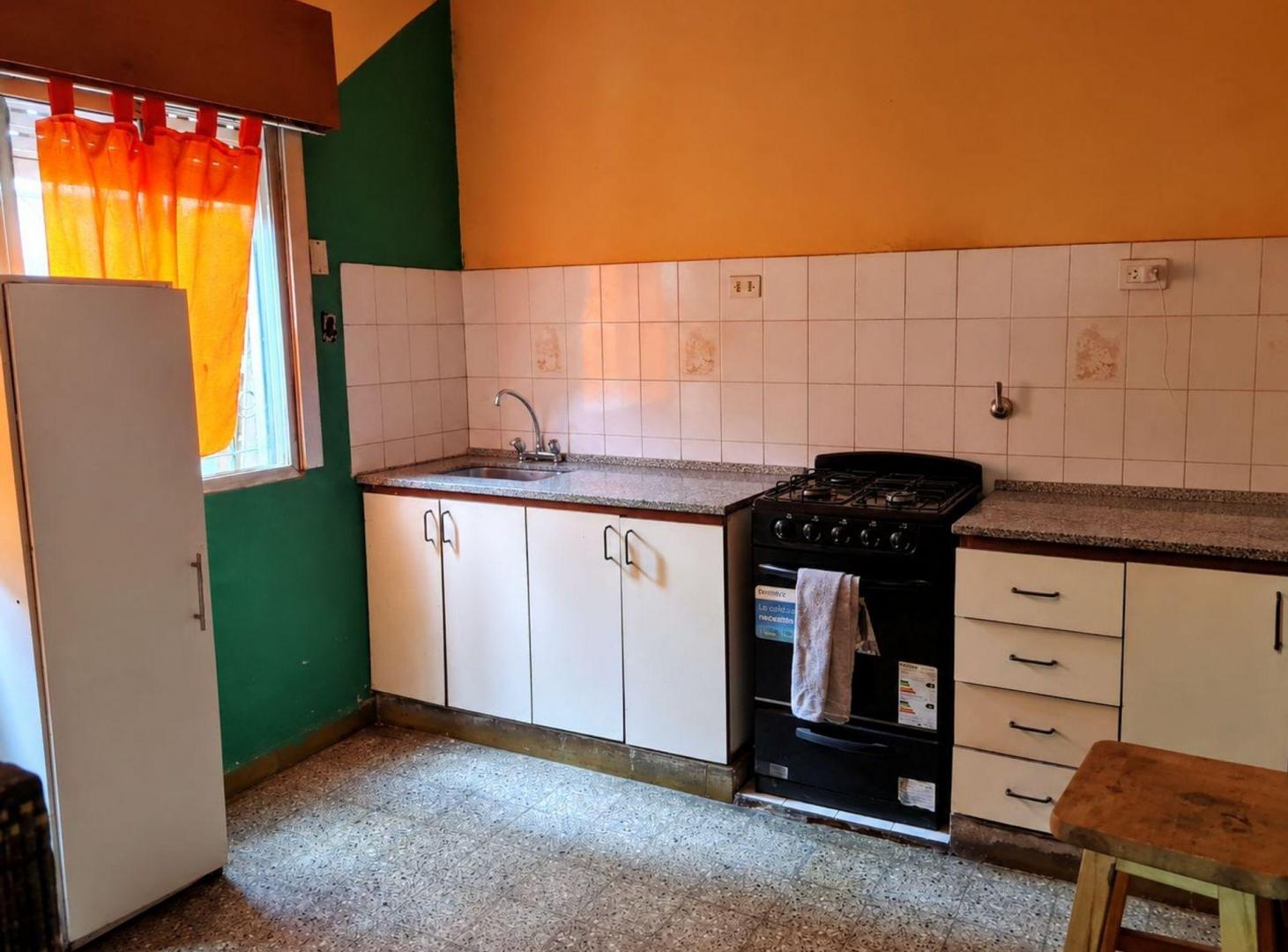 Foto de VENTA CASA 3 AMB. FONDO LIBRE SOLANO-APTO CREDITO, imagen 3