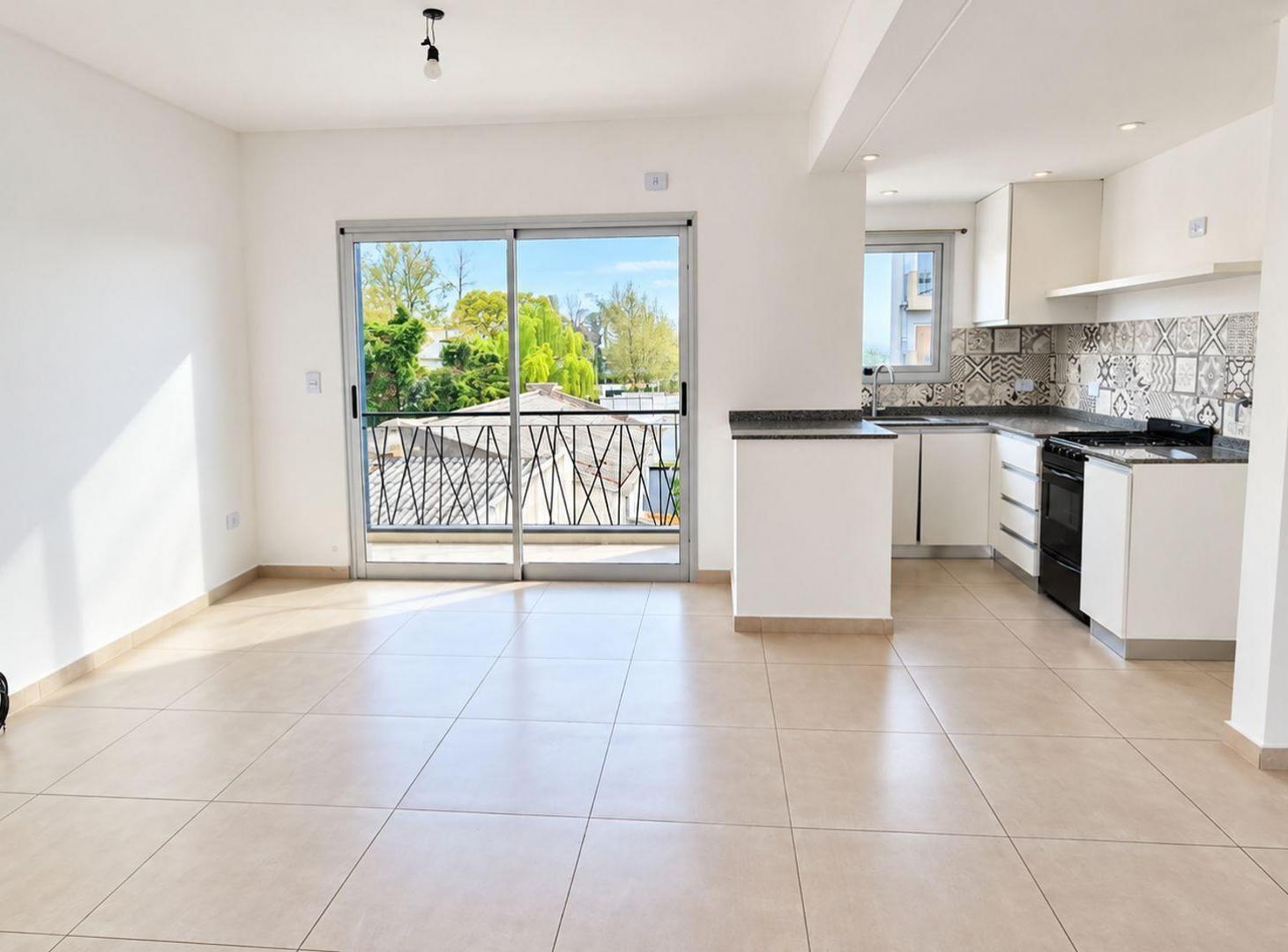 Foto de VENTA DE DEPARTAMENTO 2 AMBIENTES EN BERNAL, imagen 4