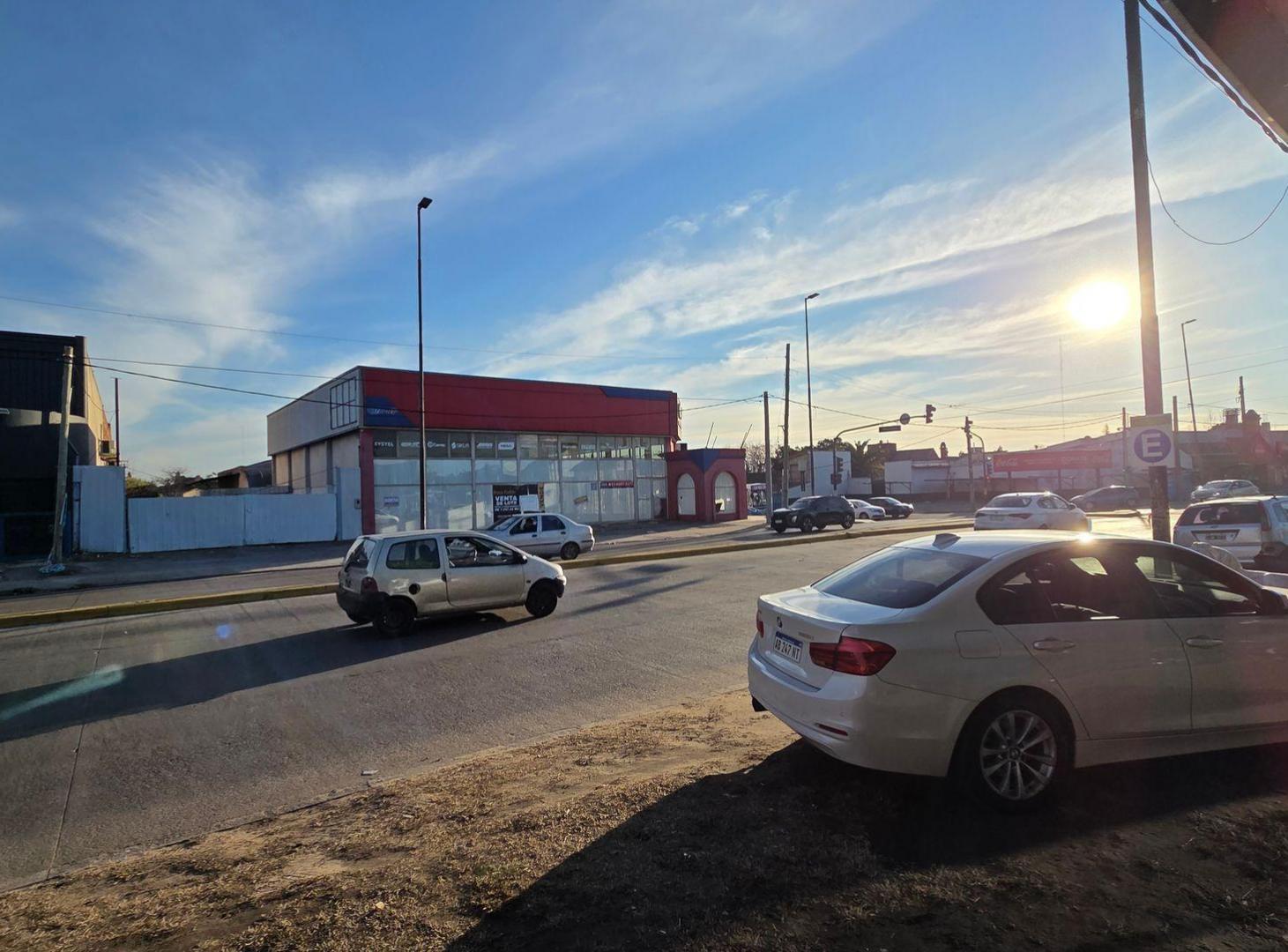Foto de VENTA TERRENO MANZANA COMPLETA QUILMES 7.074m2, imagen 5
