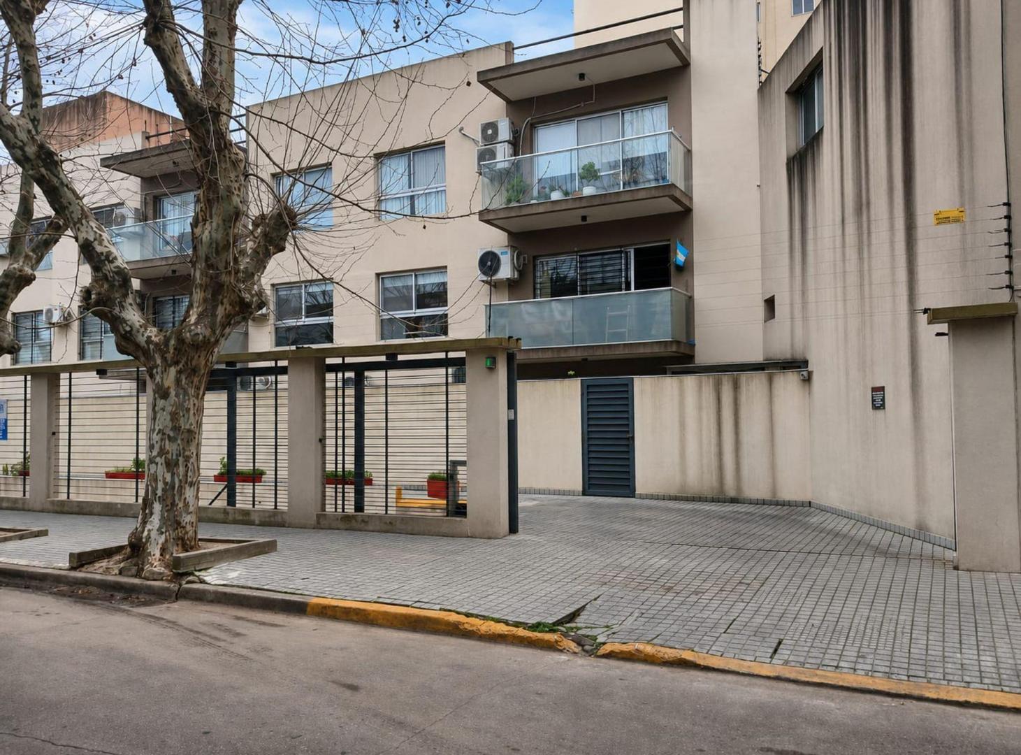 Foto de VENTA COCHERA BERNAL CENTRO OPORTUNIDAD, imagen 3