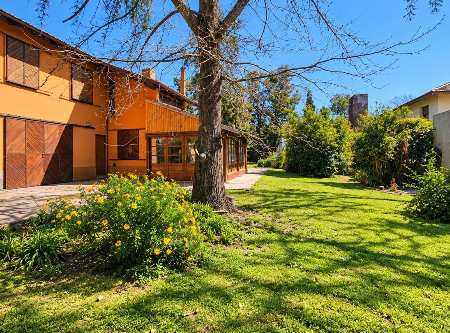 Foto de VENTA CASA 3 AMB CON PARQUE Y PISCINA CITY BELL, imagen 3