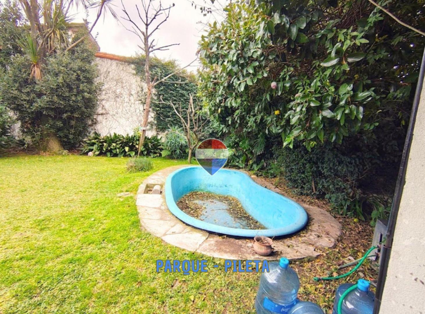 Foto de VENTA CASA 4 AMB. QUILMES F/ LIBRE PILETA 2 LOTES, imagen 4
