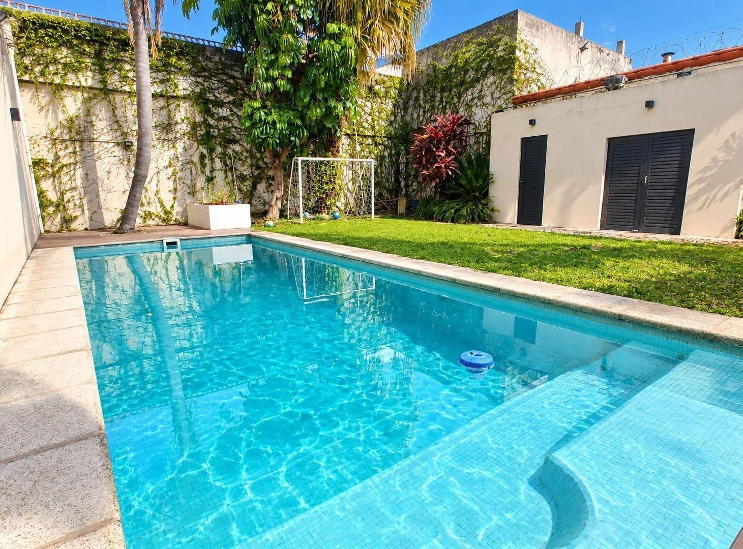 Foto de VENTA CASA 5 AMB COCHERAS PILETA DON BOSCO, imagen 4