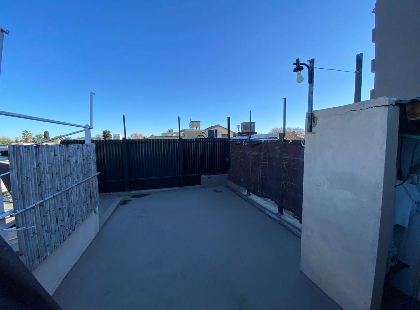 Foto de VENTA DEPARTAMENTO PH CON TERRAZA Y PATIO QUILMES, imagen 5