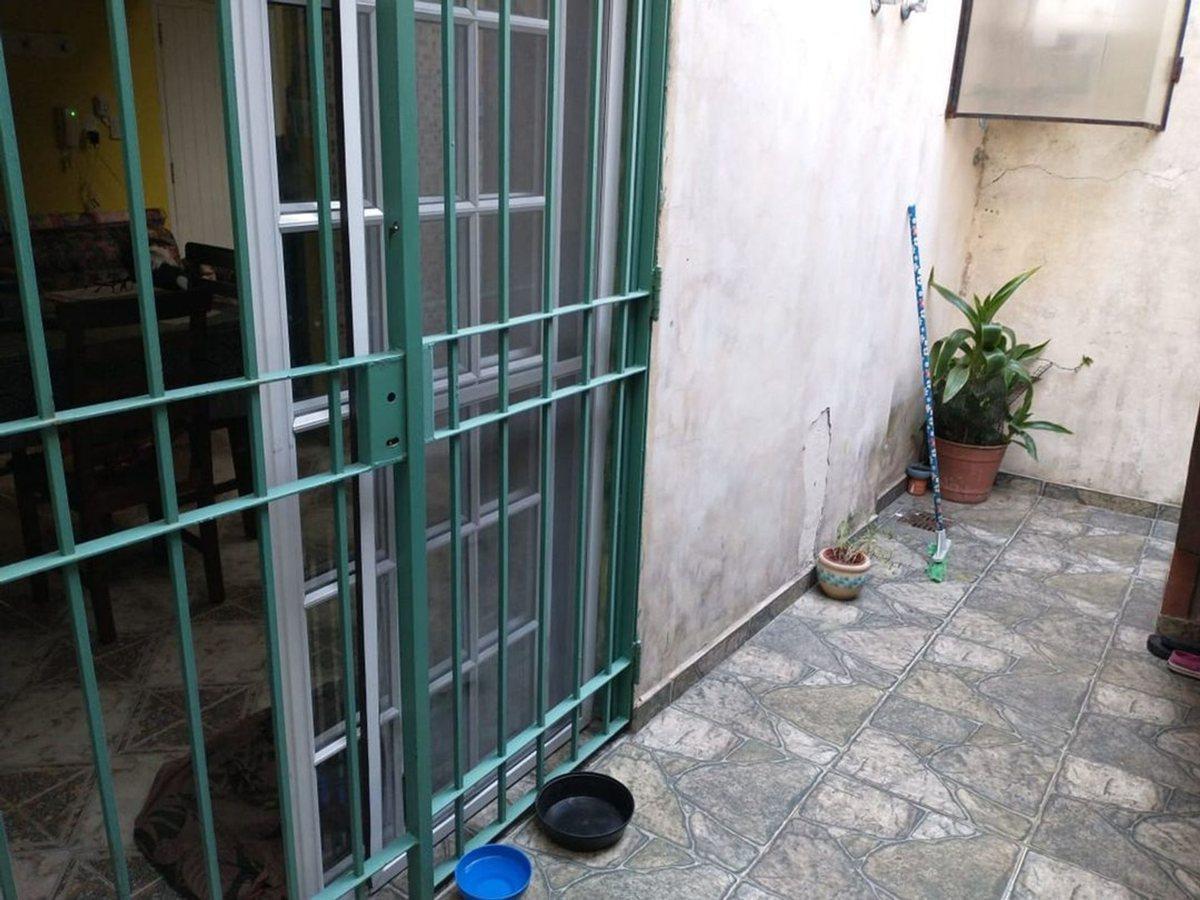 Foto de VENTA PH DEPTO T/ CASA 3 AMB. GERLI TERRAZA PATIO, imagen 2