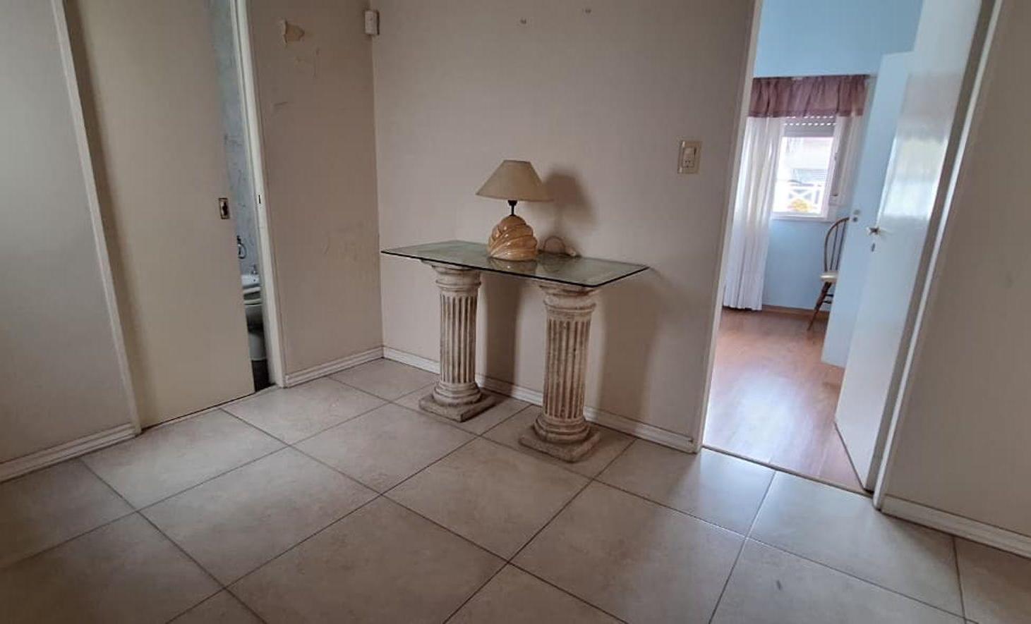 Foto de VENTA CASA 3 AMBIENTES C/COCHERA BERNAL ESTE, imagen 5