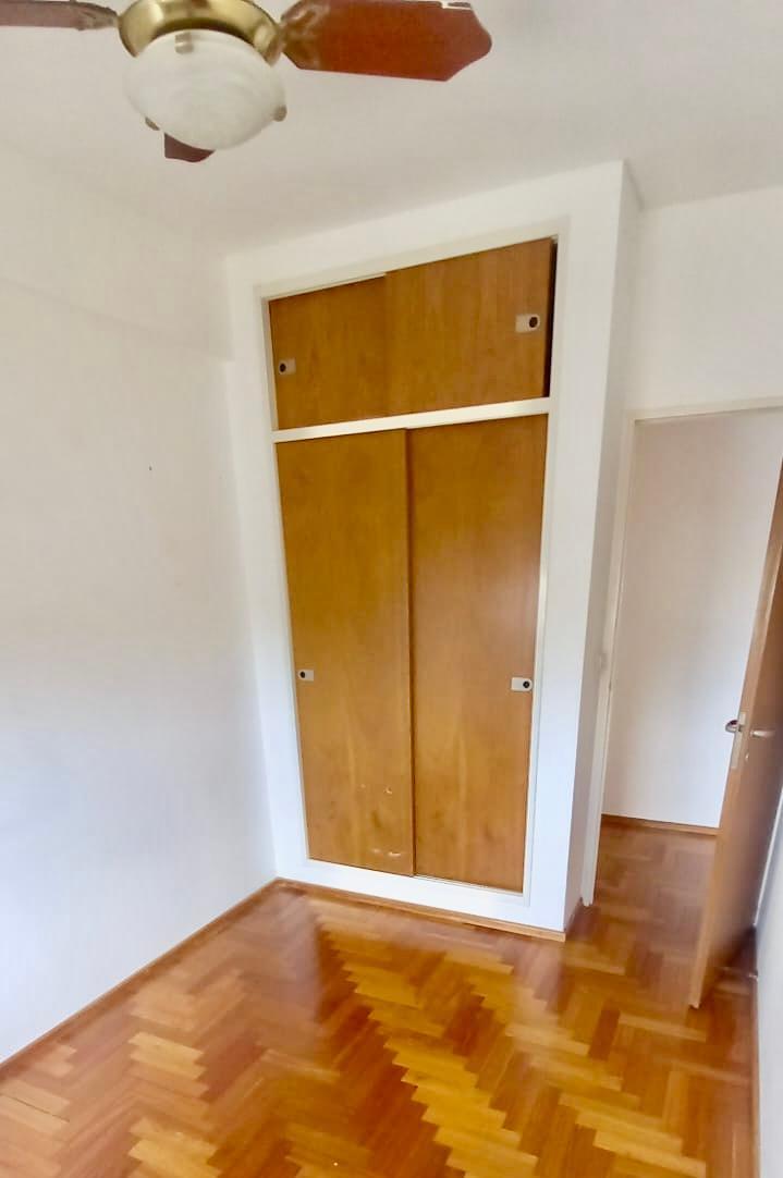 Divino Semipiso Super Luminoso, Contrafrente con Balcón! Todo Impecable 2