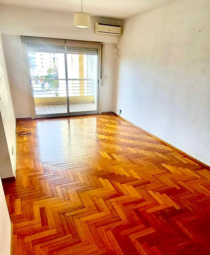 Divino Semipiso Super Luminoso, Contrafrente con Balcón! Todo Impecable 5