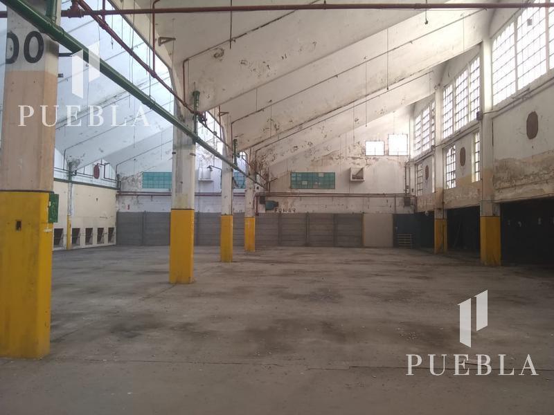 Foto de Galpón en alquiler - Quilmes, imagen 2