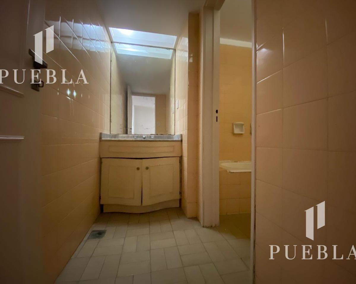 Venta Departamento 3 Ambientes en San Cristobal con Balcon 4