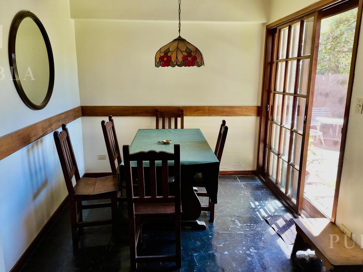 Casa en Venta – 8 Ambientes Jardín Dependencia 4