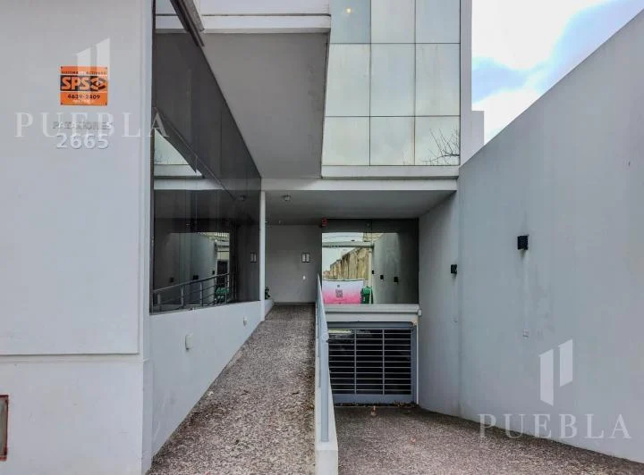 VENTA PLANTA PARA OFICINA COMERCIAL DISTRITO TECNOLOGICO- PARQUE PATRICIOS. APTO CREDITO 2