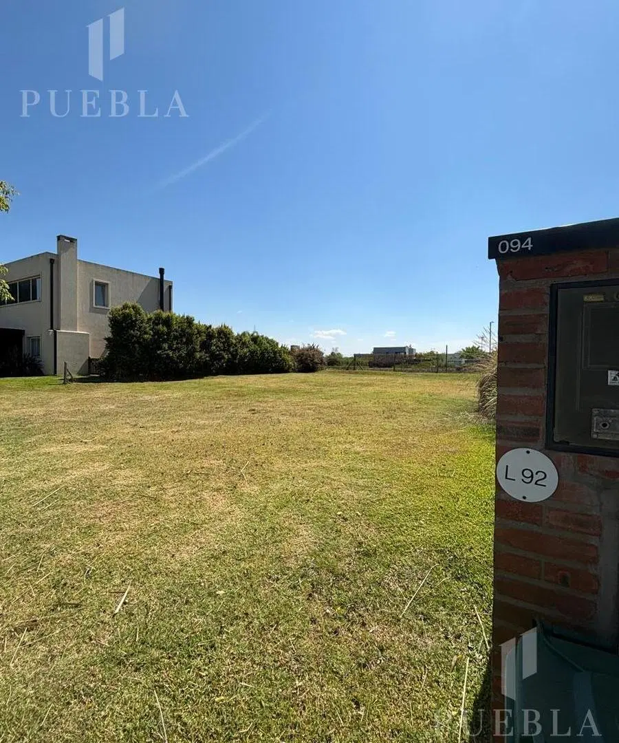 Lote en Venta 601m² OPORTUNIDAD - Barrio Ceibos, Puertos del Lago 5
