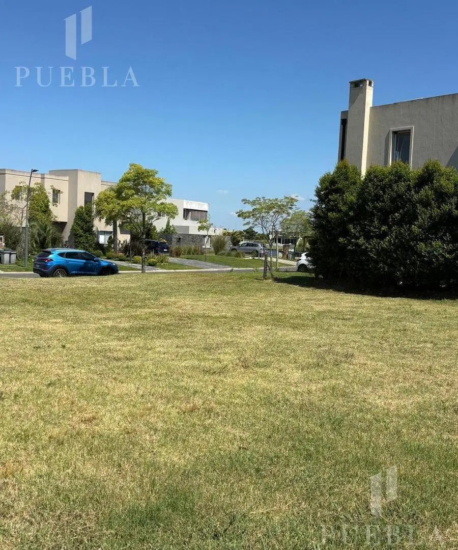 Lote en Venta 601m² OPORTUNIDAD - Barrio Ceibos, Puertos del Lago 4