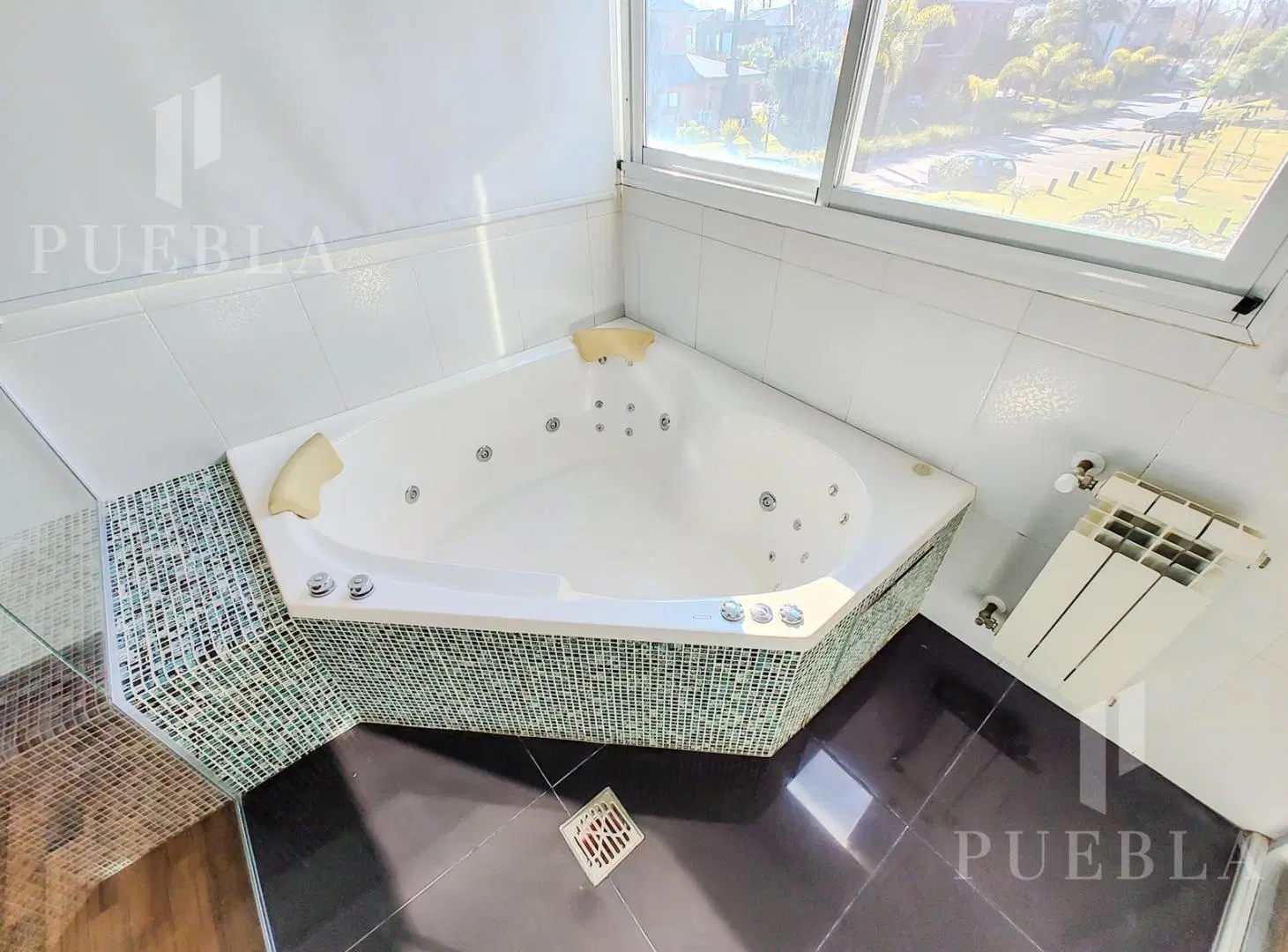 VENTA CASA MINIMALISTA 4 AMBIENTES EN EL BARRIO ALTOS DEL SOL, PARQUE LELOIR 4