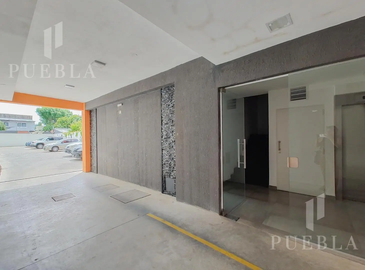 Venta Monoambiente a estrenar con Cochera - Banfield. 4