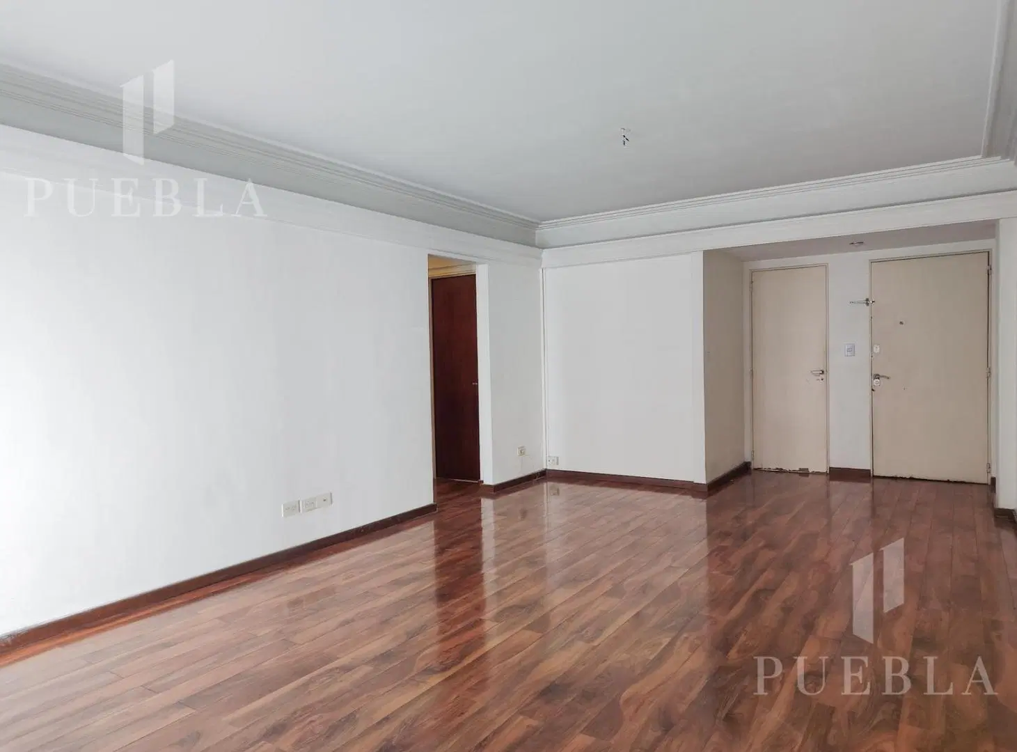 VENTA DEPARTAMENTO 4 AMBIENTES CON DEPENDENCIA, COCHERA, BAULERA Y PALIER PRIVADO EN RECOLETA 4