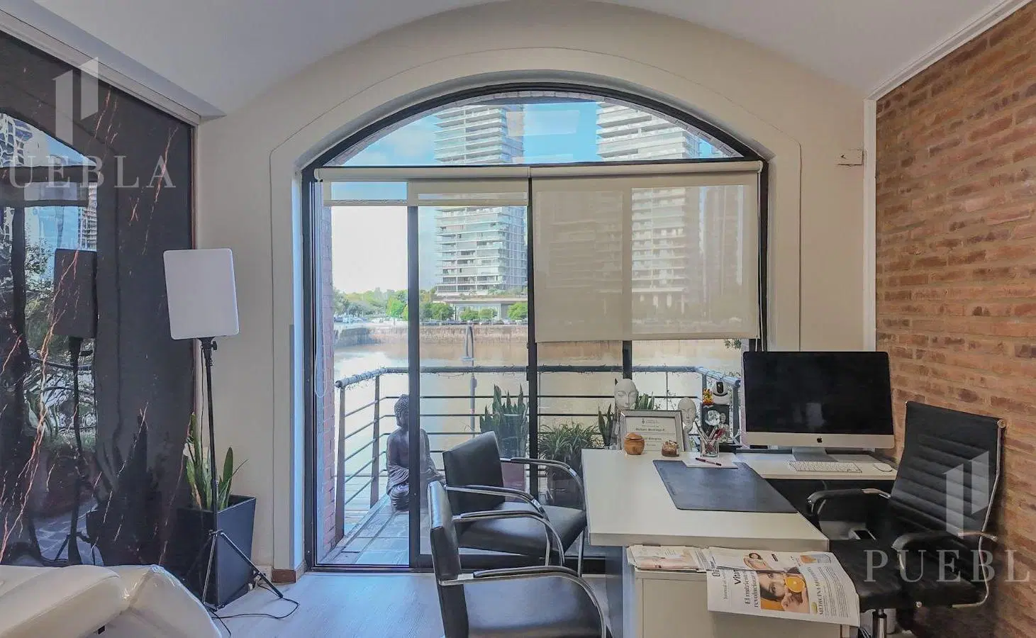 ALQUILER OFICINA 5 AMBIENTES CON COCHERA Y VISTA AL DIQUE – PUERTO MADERO. 3