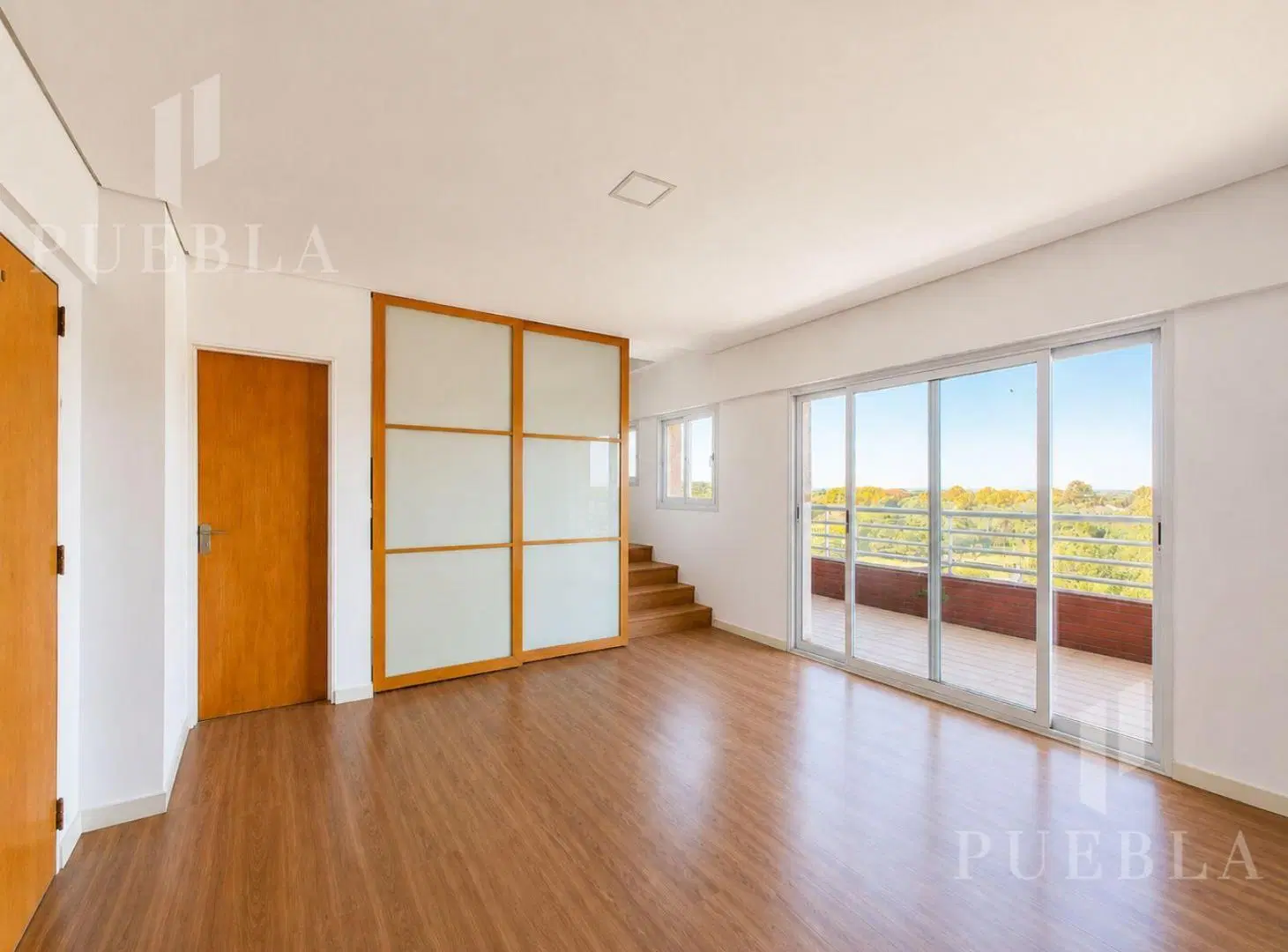 Venta Dúplex 2 ambientes en Puerto Madero con excelente vista y luz natural. APTO CRÉDITO 4