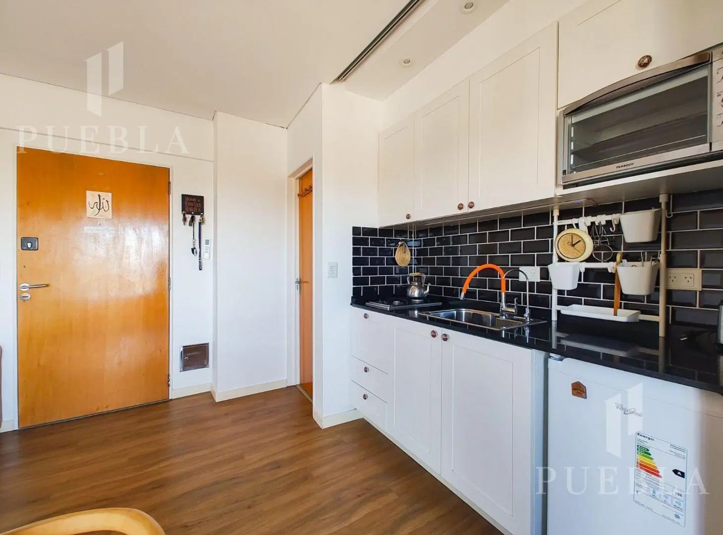 Venta Dúplex 2 ambientes en Puerto Madero con excelente vista y luz natural. APTO CRÉDITO 2