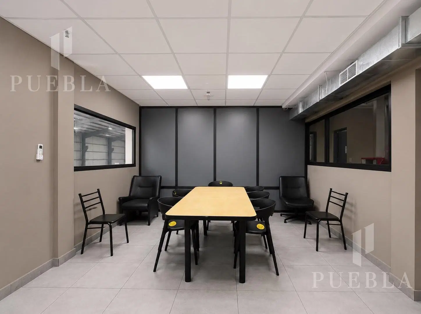 Nave Industrial en venta en Villa Soldati 3