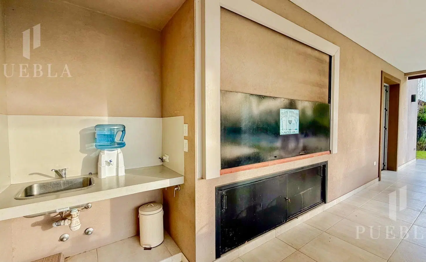 Casa en Aero Country Club 5