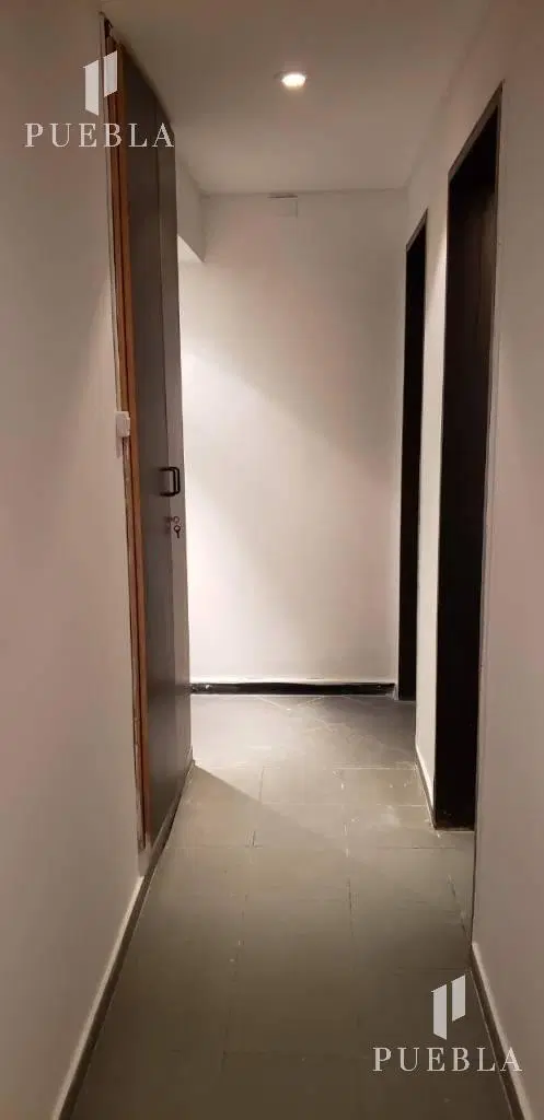 VENTA LOCAL COMERCIAL DE 216M2 EN DOS PLANTAS EN EL BARRIO DE SAN NICOLAS 3