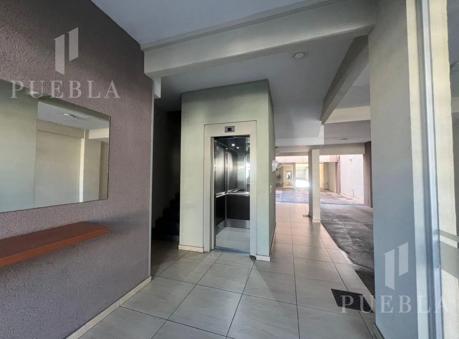 VENTA DEPTO 2 AMBIENTES AL FRENTE CON COCHERA - LOMAS DE ZAMORA 5