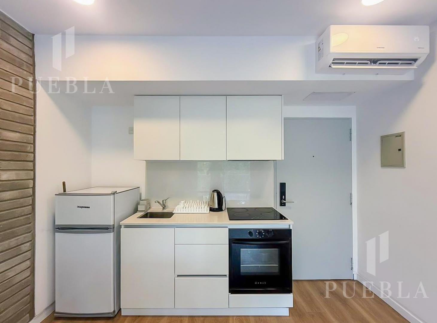 Foto de ALQUILER MONOAMBIENNTE DIVISIBLE CON MUEBLES EN BELGRANO CON BALCON, imagen 4