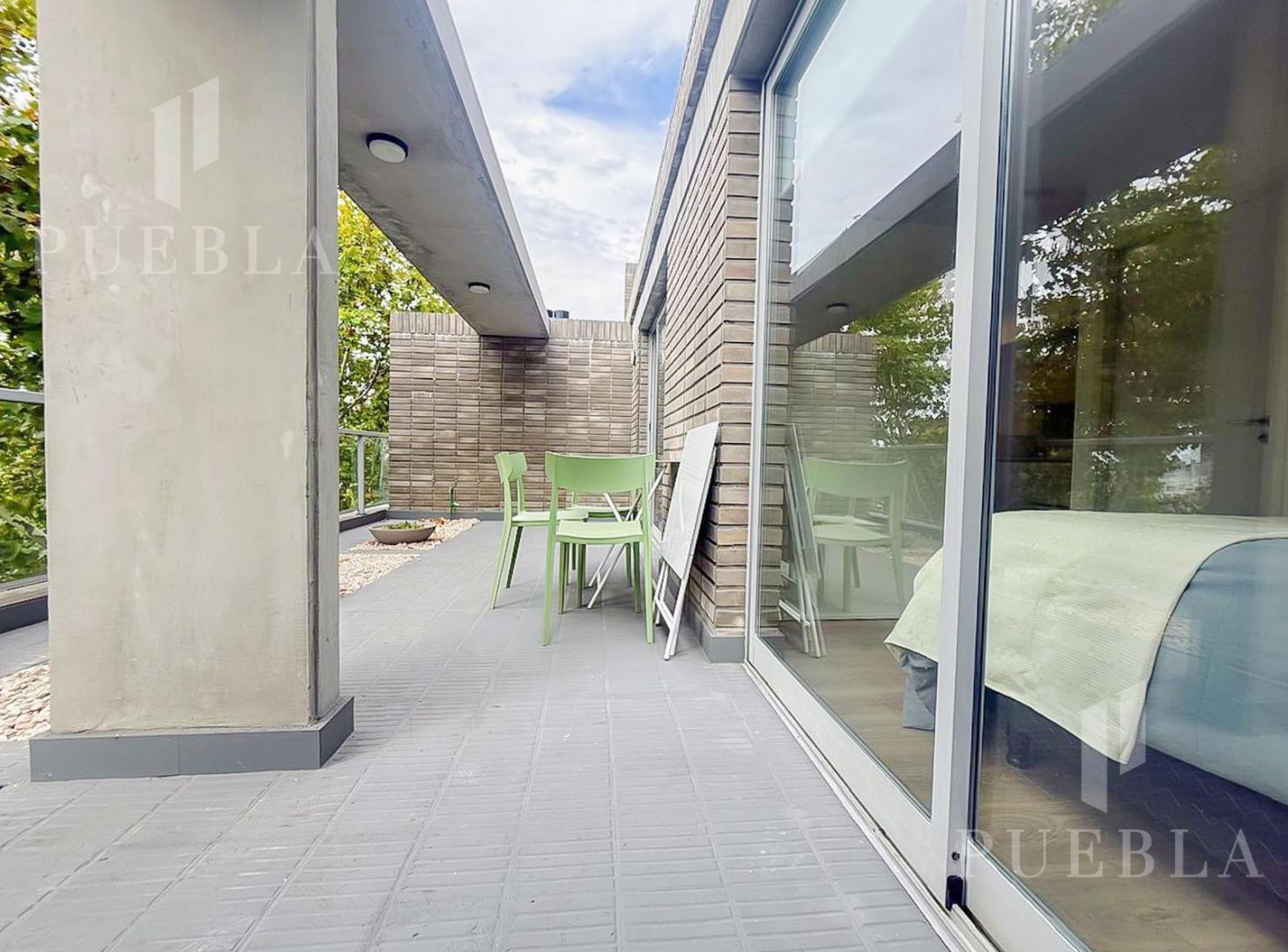 Foto de ALQUILER MONOAMBIENNTE DIVISIBLE CON MUEBLES EN BELGRANO CON BALCON, imagen 2