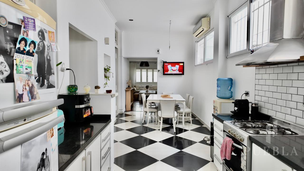 Foto de PH en venta 3 ambientes en Parque Chacabuco, imagen 2