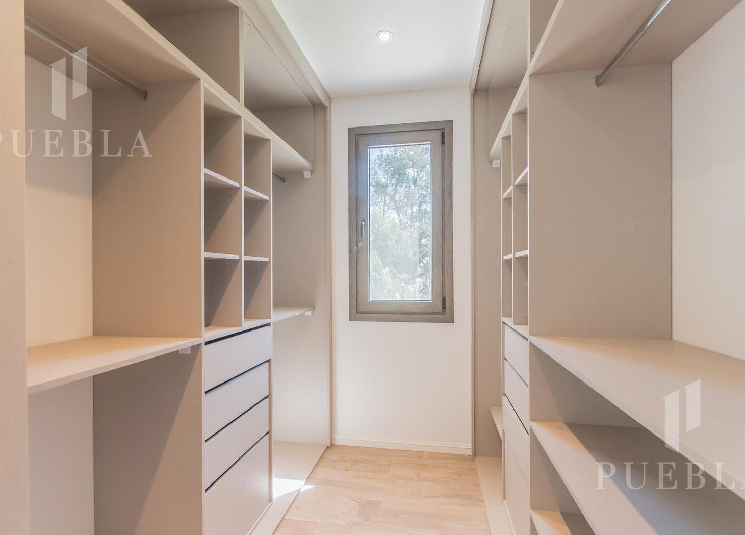 Foto de CASA EN ALQUILER EN SAINT THOMAS OESTE 7 AMBIENTES, imagen 5