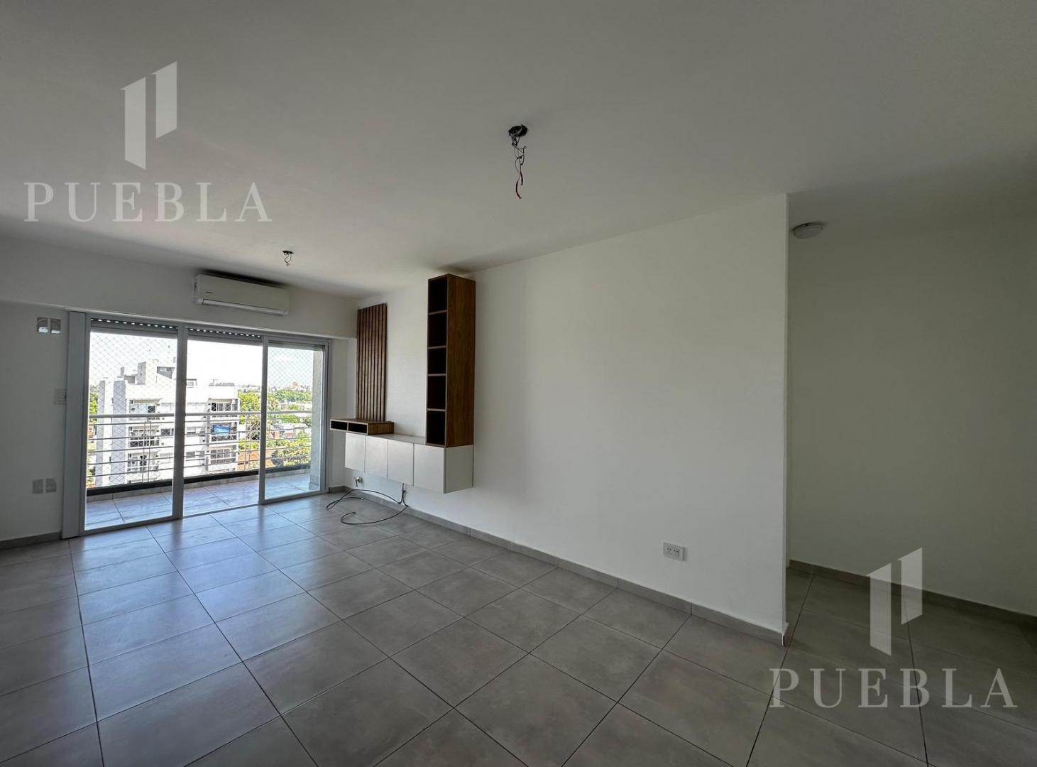 Foto de Departamento 2 ambientes con cochera en venta en Moron, imagen 2