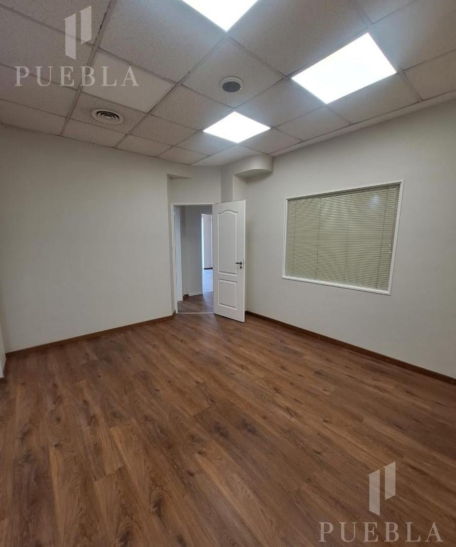 Foto de OFICINA 5 AMBIENTES CON COCHERA Y VISTA AL DIQUE – PUERTO MADERO., imagen 4